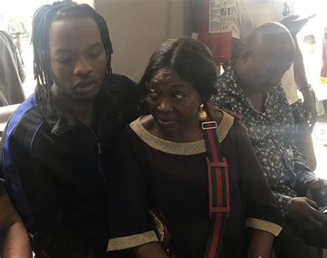 [photos] Naira Marley Poses With His Mother In Court