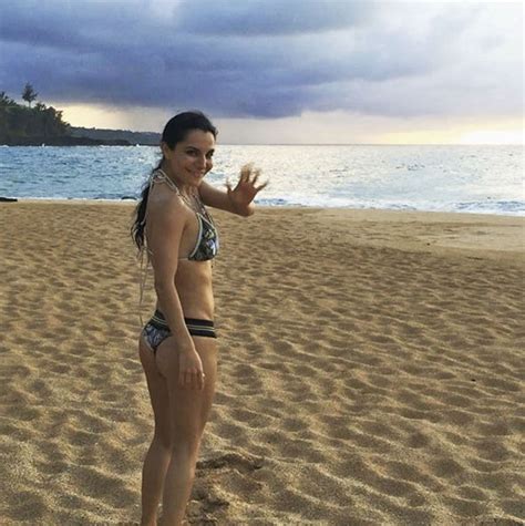Altered Carbon Netflix Kristin Ortega Star Martha Higareda Flashes Bottom In Bikini Clip