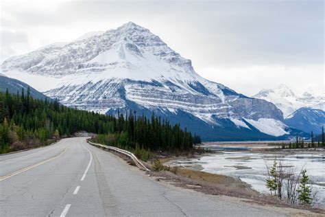 What To See On The Icefields Parkway In Jasper National Park Canada