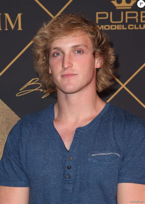 He's also just launched a fashion line, proving that this guy is going to be huge when he reaches his late 20's. Logan Paul - People à la soirée The Maxim Hot 100 Party à ...