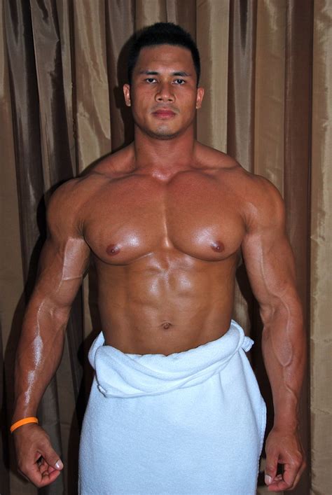 Dsc Tawan Bar Bodybuilder Bangkok Muscle Run Free Download Nude Photo Gallery