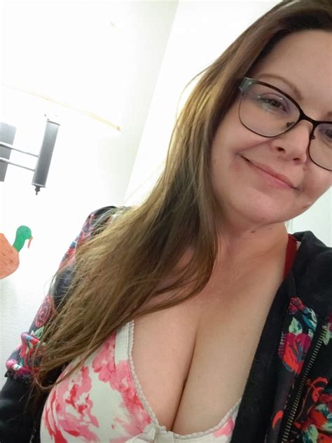 See Just A Plain Lonely Bbw Photos Album