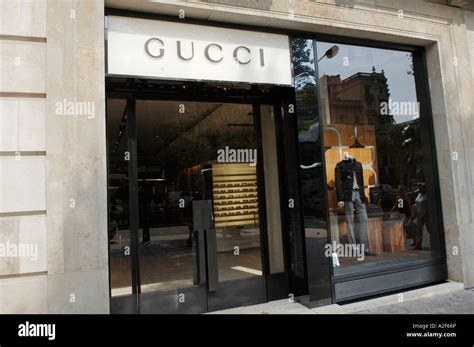 Barcelona Gucci Store Stock Photo Alamy
