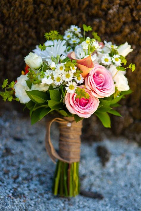 Rose And Daisy Bridal Bouquet