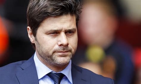 The following is a table of managers and coaches that have been in charge of tottenham hotspur in date ascending order from past to present. Mauricio Pochettino assures Tottenham Hotspur players on ...