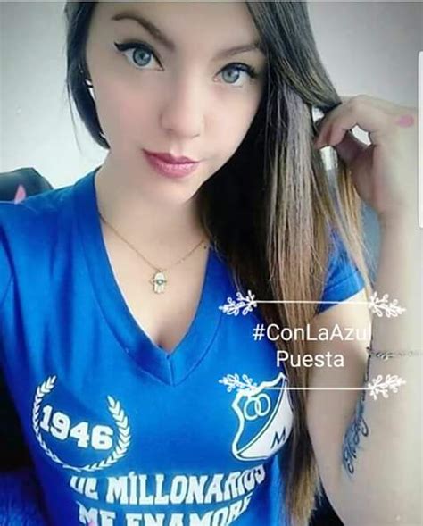 Las Porristas Mas Hermosas Del Futbol Colombiano Escudo De Millonarios