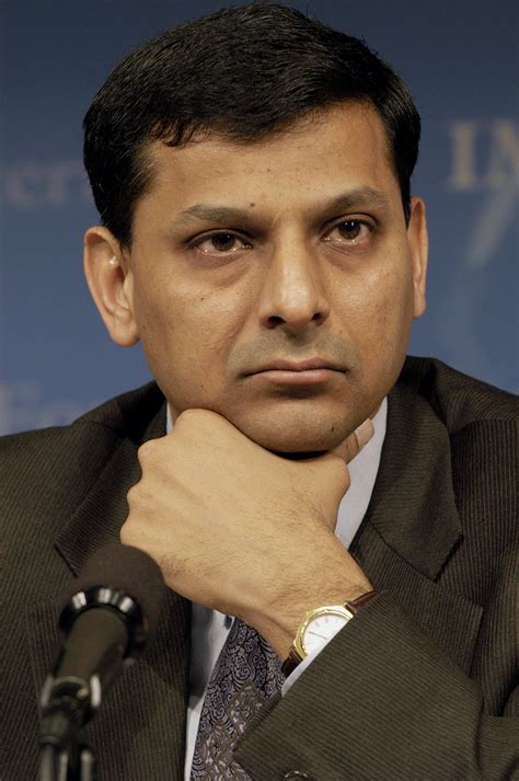 Economist Raghuram Rajan Returns To University Of Chicago Crains