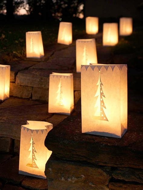 This diy christmas star is cute and a perfect project to do with your kids. Let the magic begin with unique outdoor Christmas lights