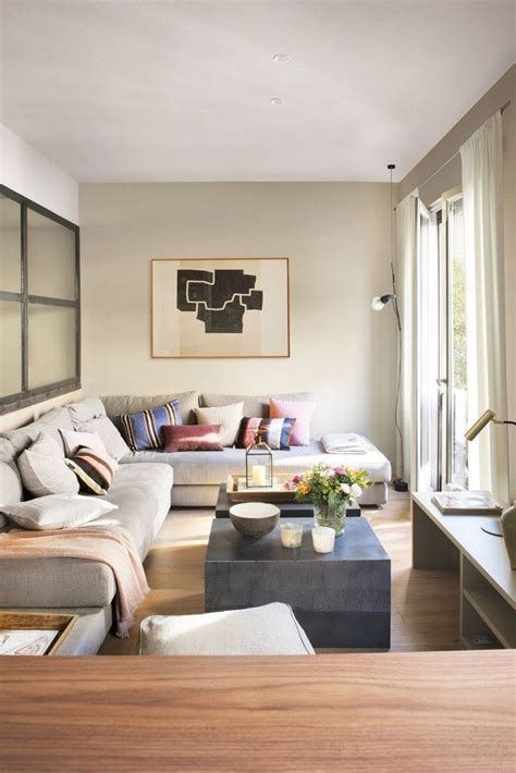 How To Decorate A Rectangular Living Room Atitudeemude