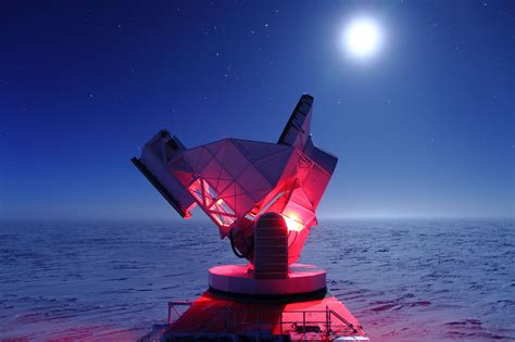 Il South Pole Telescope Fornisce Nuove Intuizioni Sull