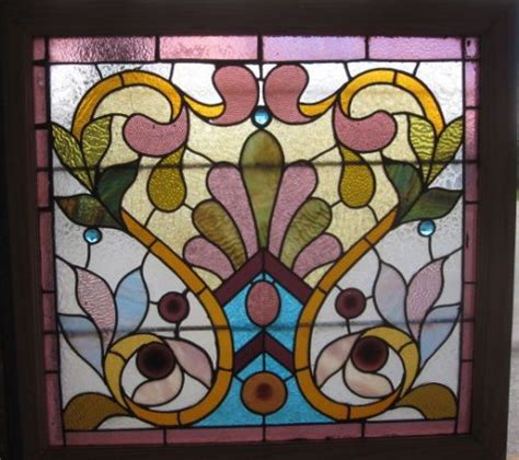 Pretty Stained Glass Window Stained Glass Flowers Stained Glass Projects Stained Glass Art