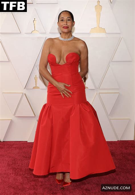 Tracee Ellis Ross Sexy Seen Showing Off Her Boobs At The Annual Academy Awards In Los Angeles