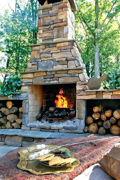 Outdoor Stone Fireplace Stacked Stone Şömineler