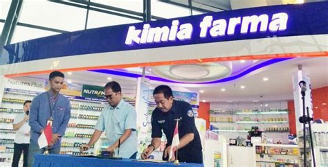 Sejak 18 agustus 2020 pt. PT Kimia Farma, Industri Farmasi Pertama Indonesia dan ...