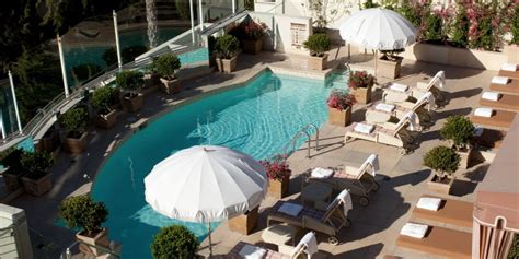 Sunset Tower Hotel In Beverly Hills California