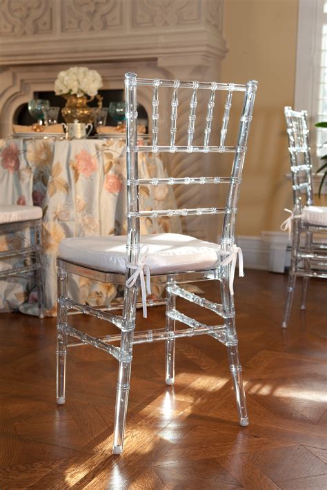 Chiavari chair are a great addition to weddings, corporate events, and sweet sixteens. Clear Chiavari Chairs by VF: High Value vs. Cheap ...