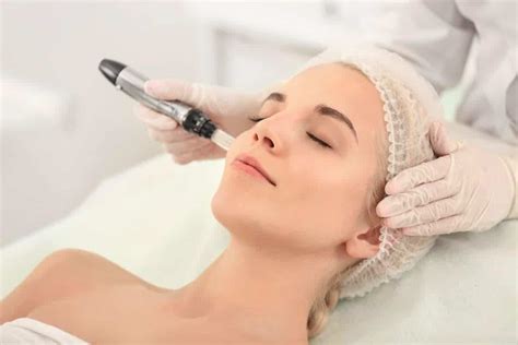 ¿qué Es Microneedling Tratamiento Facial Con Colágeno