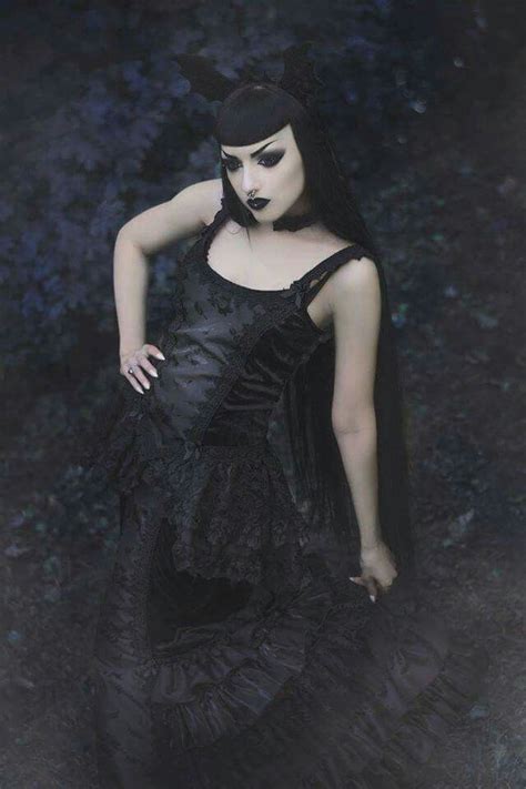 Pin By Wolverine632 On Obsidian Gothic Outfits Gothic Fashion Goth