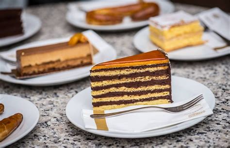 10 Classic Cakes Essential To Hungarian Gastronomy