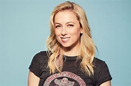 Comedy queen Iliza Shlesinger is doing it all, but she still wants more ...