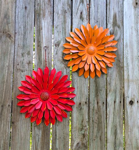 It is easy to construct using leaf cutouts and hot. Red & Orange Tin Wall Flowers Set of 2 / 12 Metal Flower