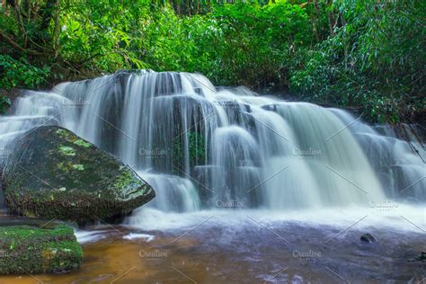Mun Dang Waterfalls Containing Amazing Autumn And Beautiful High