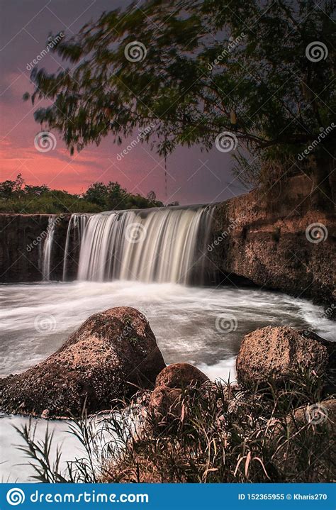 Waterfall Sunsets Stock Image Image Of Sunset Ocean 152365955