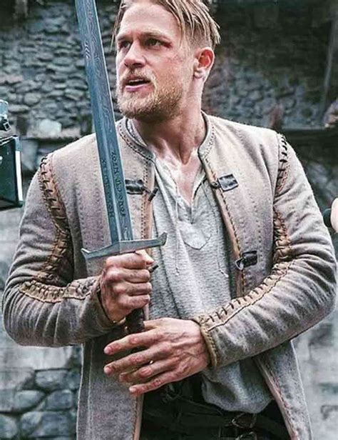 Legend of the sword directed by guy ritchie for $14.99. Charlie Hunnam New Film King Arthur - FilmsWalls