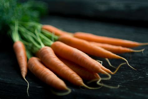 Carrot Vs Radish Vegetable Nutrition Wellness Balance Point