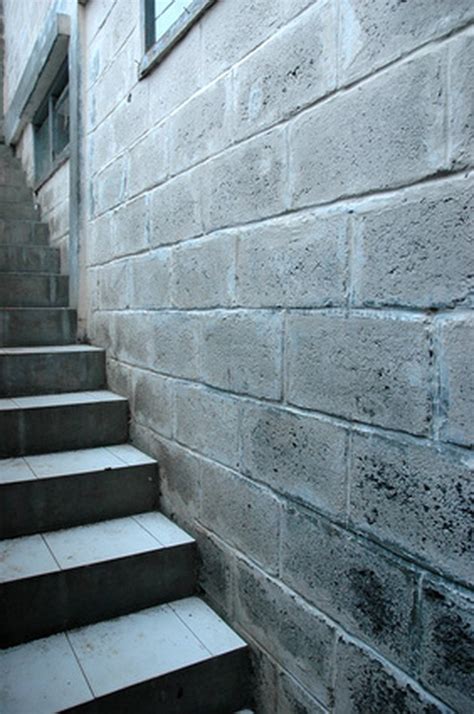 How To Paint Concrete Block Basement Walls Hunker