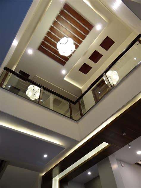 Double Height Lobby Ceiling Homify Ceiling Design House Ceiling