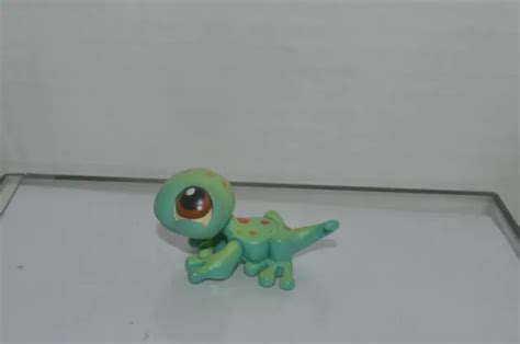 Littlest Pet Shop~111~lizard Gecko~green~orange Spots~brown Dot Eyes