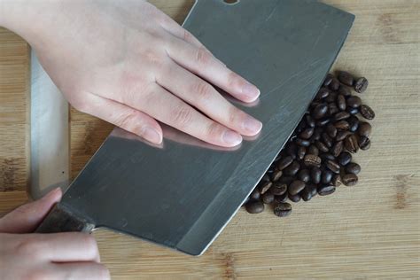 I will start with the manual method. No Coffee Grinder? 8 Easy Ways to Grind Coffee Beans ...
