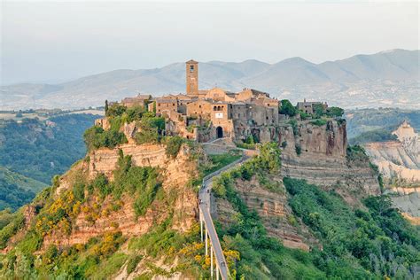 Rick Steves On Civita Di Bagnoregio Italys Dead Hilltop Town