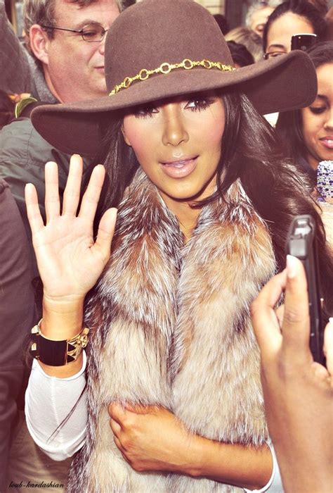 Kardashiansjenners ♥ Kim Kardashian Kim Kardashian Style Kardashian