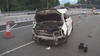青沙公路私家車失控撞壆 釀一死一傷 | Now 新聞