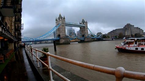Rain Walking Around London Tower Bridge Rainy Day City Walk Youtube