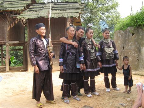 miao,-wujia-village-style,-rongjiang-congjiang-counties,-guizhou,-china-hmong-fashion,-hmong