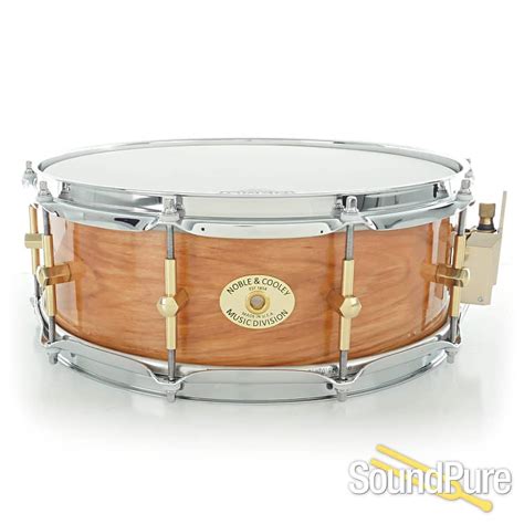 Noble And Cooley 5x14 Ss Classic Birch Snare Drum Natural Gloss Reverb