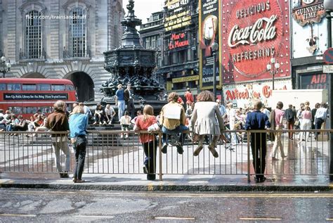 Fascinating Vintage Color Pictures Of London In The ‘60s Vintage Everyday