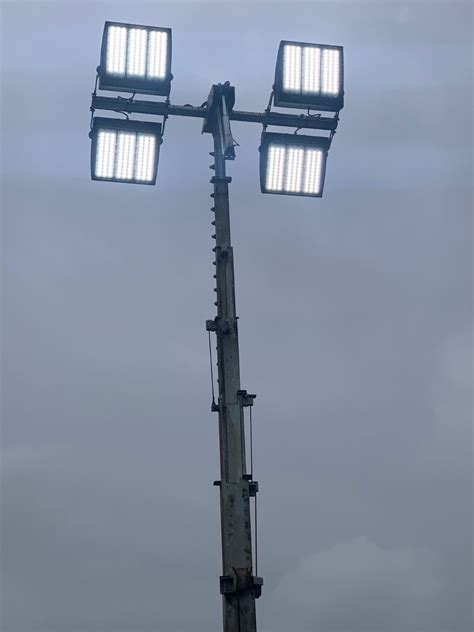 Led Mobile Lighting Tower Hire Call 2 Hire
