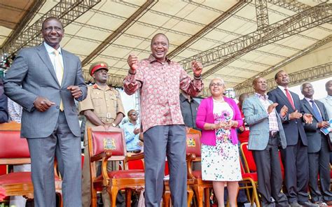 Последние твиты от hamo the proffesor (@hamoprof). Kenyatta's Eldest Son Walks Hand In Hand With Girlfriend ...