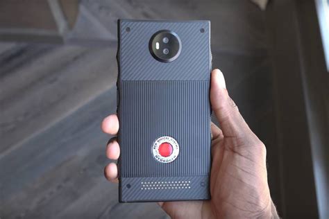 Reds New Smartphone Looks Huge And Amazing In This Hands On Vi