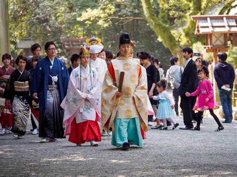 shinto shrine weddings japan dream wedding