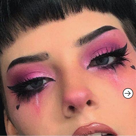 20 Inspiration Of Soft Girl Makeup You Can Do In 2020 Emo Makeup Makeup Edgy Makeup