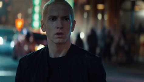 Video Eminem Phenomenal