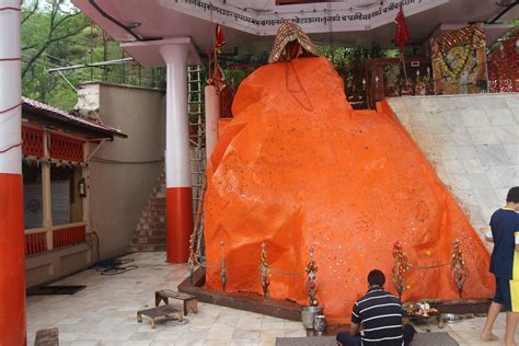 Top 8 Hindu Temple In Srinagar Easemytrip