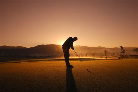 Man Playing Golf Royalty-Free Stock Photo and Image