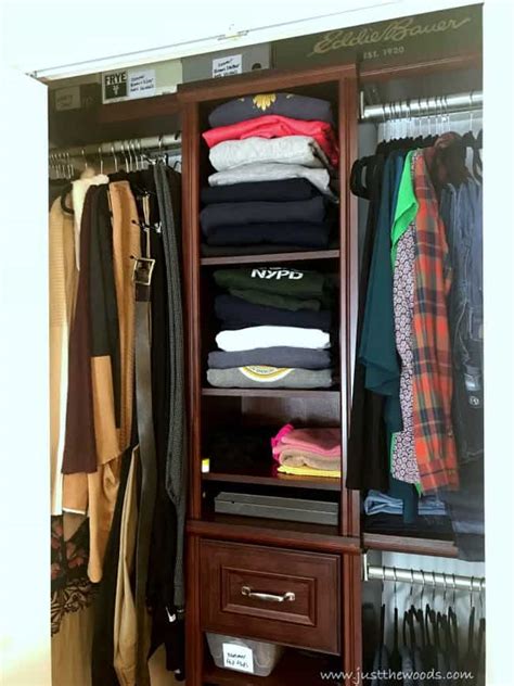 Combating clutter using a hanging closet organizer means weeding out your closets, seeing which items you can store in an organizer, and selecting the best size organizer for your needs. The Best Ever Solutions for Small Closet Organization