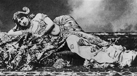 Mata Hari Biography Spy Photos And Facts Britannica